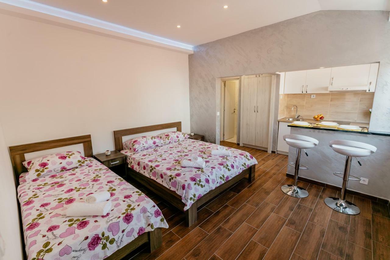 Apartman Mia Herceg Novi Esterno foto