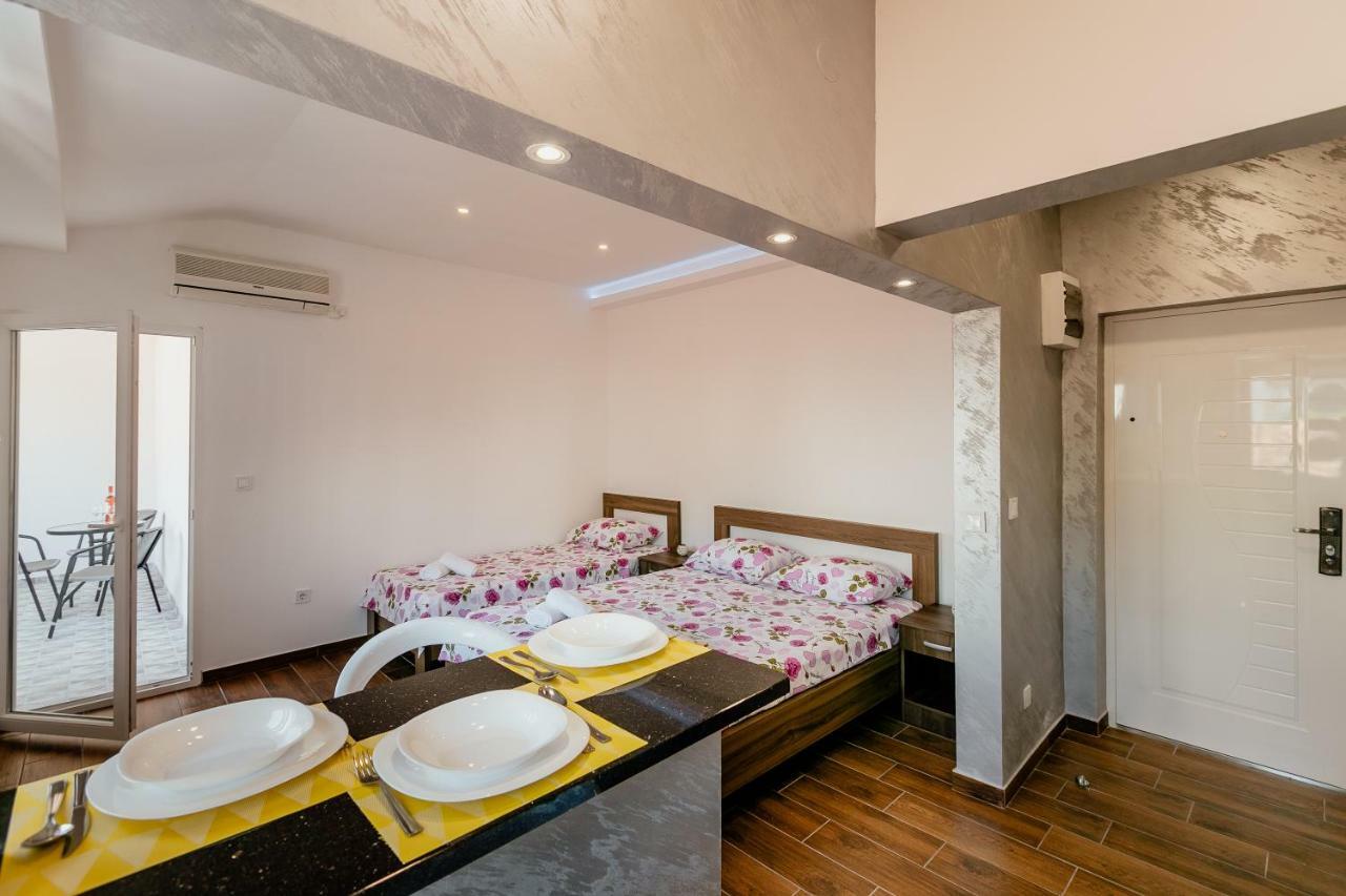 Apartman Mia Herceg Novi Esterno foto